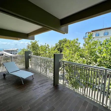 Appartamento Condominio Spiaggia
